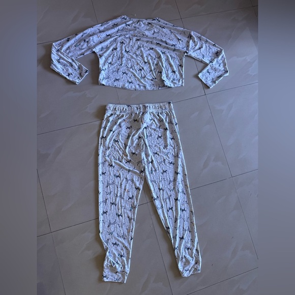 Derek Heart Animal Print Cocktail Pajama Crop Top Pant Set Long Sleeve Soft L - Picture 3 of 16